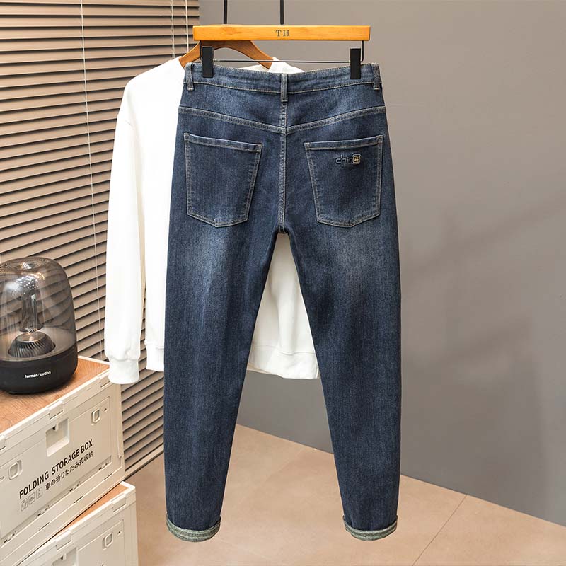 Lockere Stretch-Winterjeans für Herren in Übergröße, klassische minimalistische Jeans 