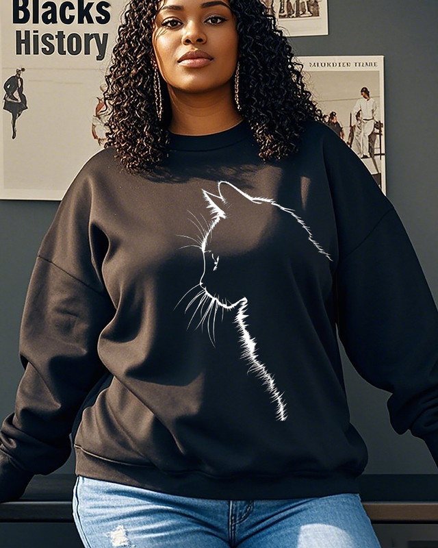 Black Cat Women's Plus Size Sweatshirts