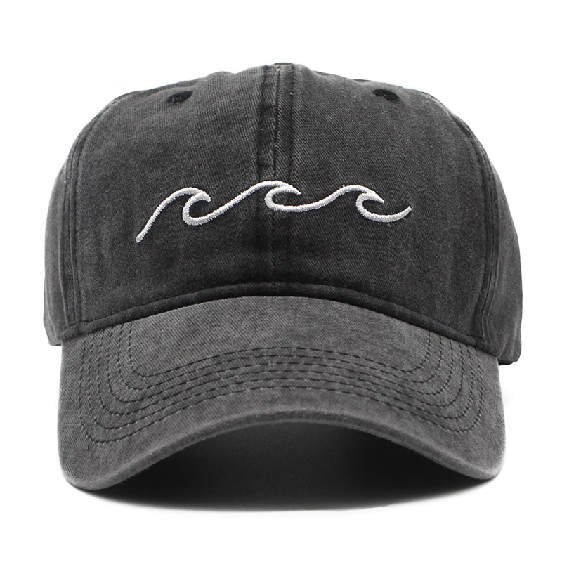 Simple letter baseball cap