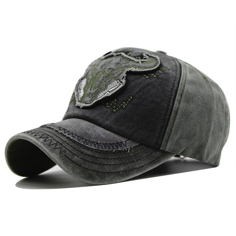 Bull head embroidered baseball cap